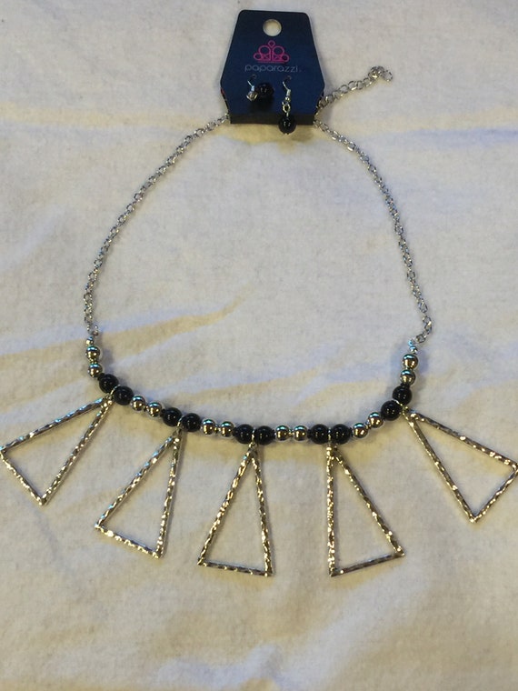 Silver and Black Necklace and Earrings Set Terra Nouveau Black