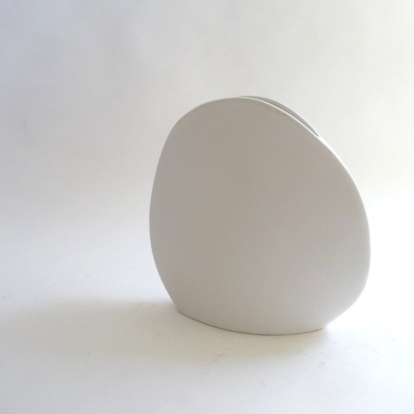 Large Sensual Modernist White Matte Ikebana Vase