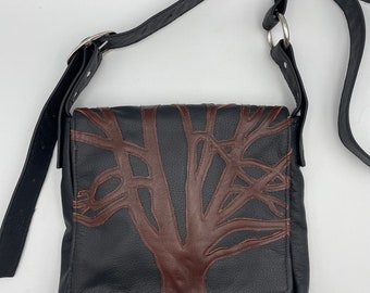 10” Leather Messenger Bag Black w/ Reddish Brown Tree