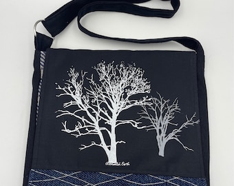 Sycamore and Walnut Tree Messenger Bag 12” Black