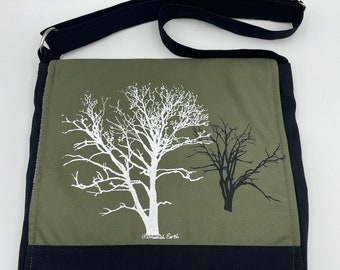 Sycamore & Walnut Tree Messenger Bag 12” Green