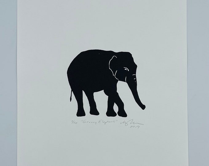 Groovy Elephant Print