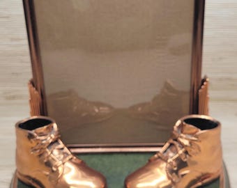 Vintage Baby Shoes Picture Frame Copper Tone Nursery Keepsake Photo Holder