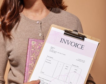Pretty in pink Invoice Template, Editable Canva Design (Digital Download)