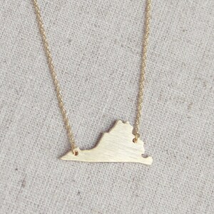 Virginia state necklace brushed silver or gold image 5