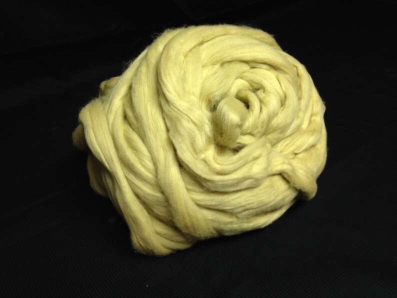 4 ounces Natural Green Easy to Spin Cotton