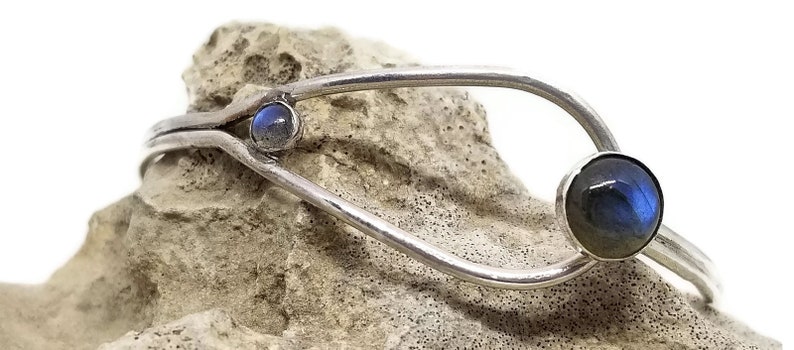 Graceful Sterling and Blue Labradorite Bangle