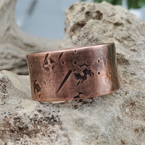 Simple Distressed Copper Ring, Men's copper ring, personalized unisex copper band, men's rustic jewelry gift for husband simple ring for man image 3