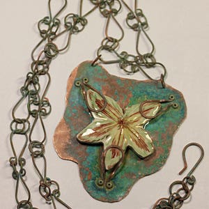 Summertime Pendant, copper ling necklace, copper and ceramic pendant, floral pendant