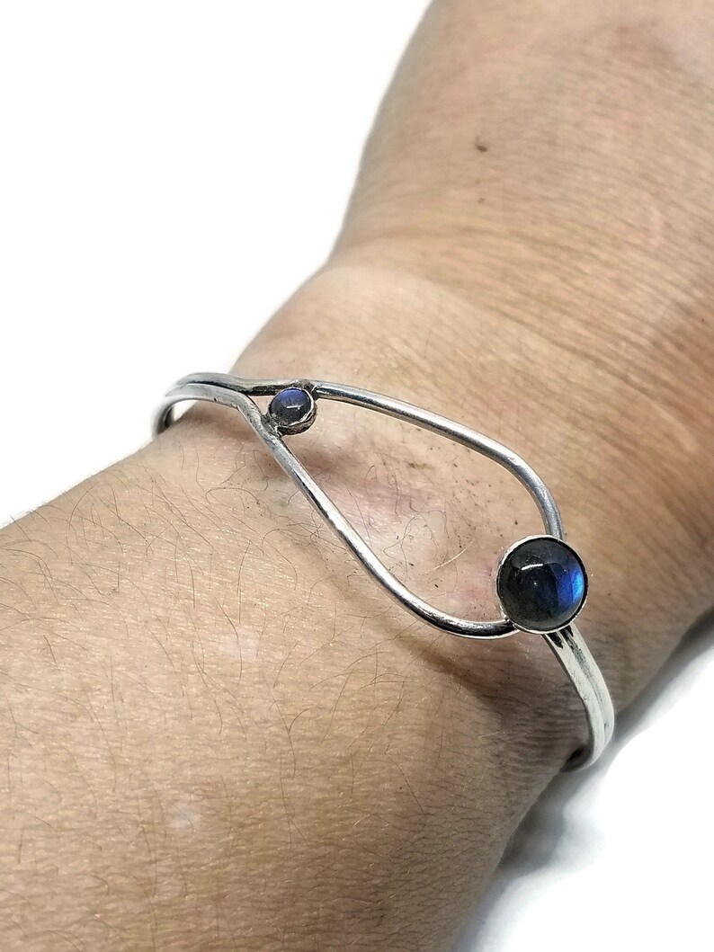 Graceful Sterling and Blue Labradorite Bangle