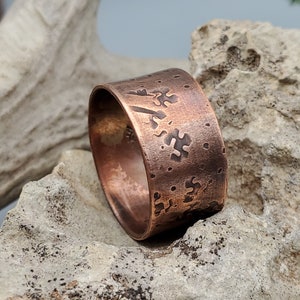 Simple Distressed Copper Ring, Men's copper ring, personalized unisex copper band, men's rustic jewelry gift for husband simple ring for man image 4