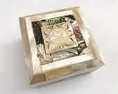 Vintage Shell Mother of Pearl MOP Hinged Jewelry Trinket Box