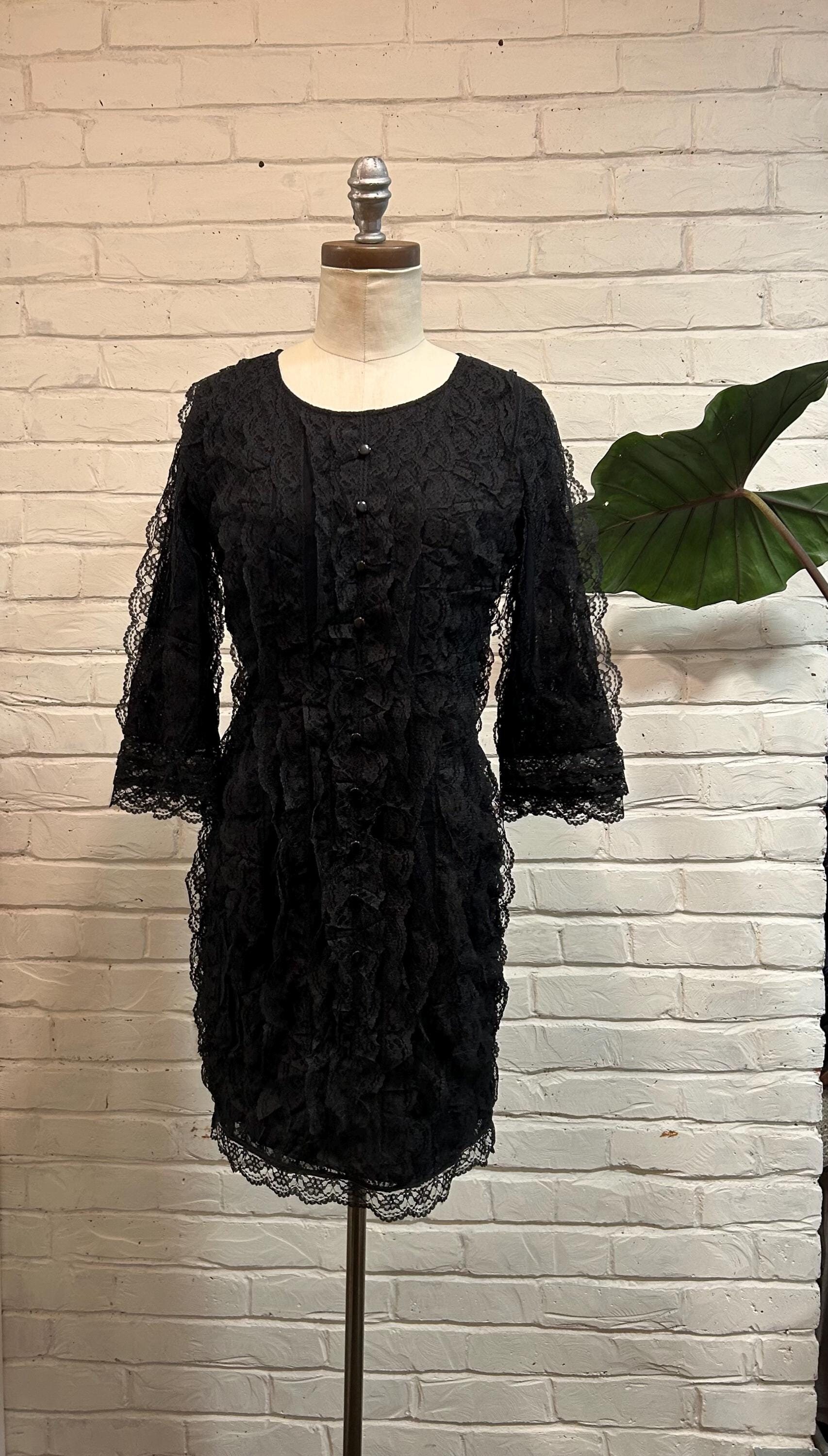 Y2K Vintage CHLO Black Lace Dress Y2K Vintage CHLO Black Lace Dress