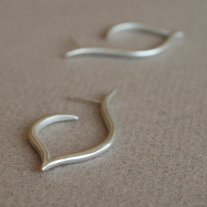 simple sterling curved earrings image 1