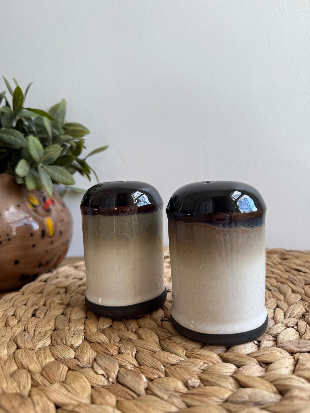 Sango Shaker - Etsy