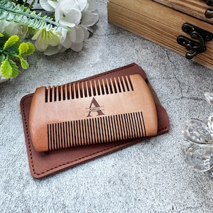 Personlig skäggkam i trä: Anpassad groomingborste, tillverkad i USA
