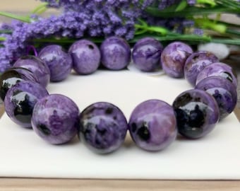 Bracciale raro con perle di charoite viola da 15 mm: pietra curativa