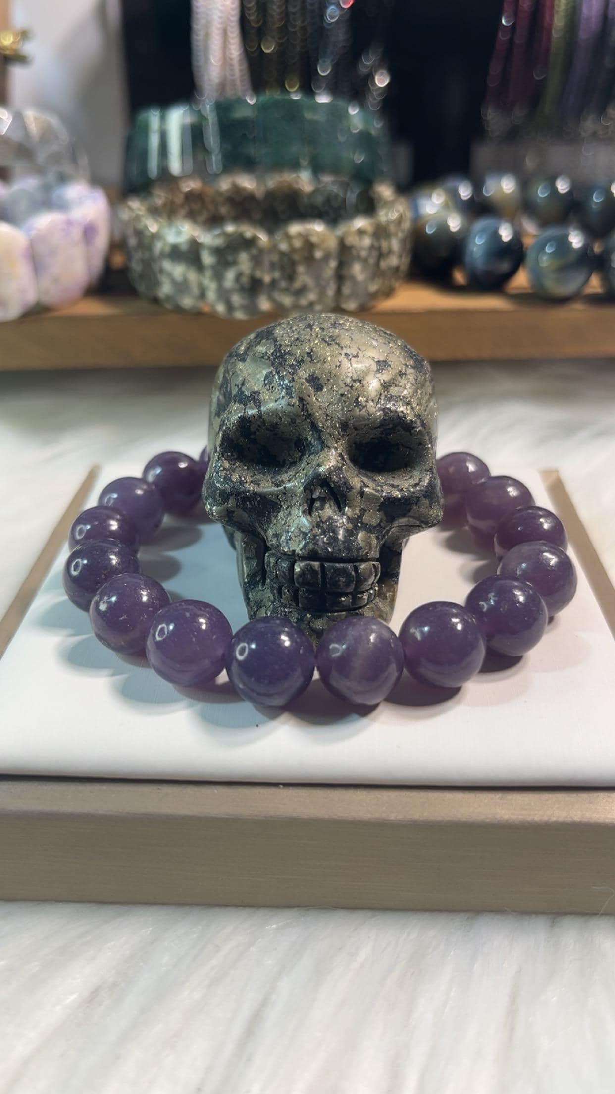 Collier Fin En Jade Violet Rose De Turquie - 43cm, 235 Carats, Argent Massif 925 - Fait Main En France