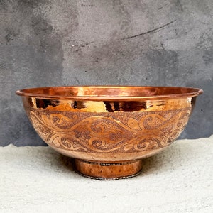 Handcrafted Engraved Copper Basin , Round  Hammered Copper Vessel Sink Bathroom