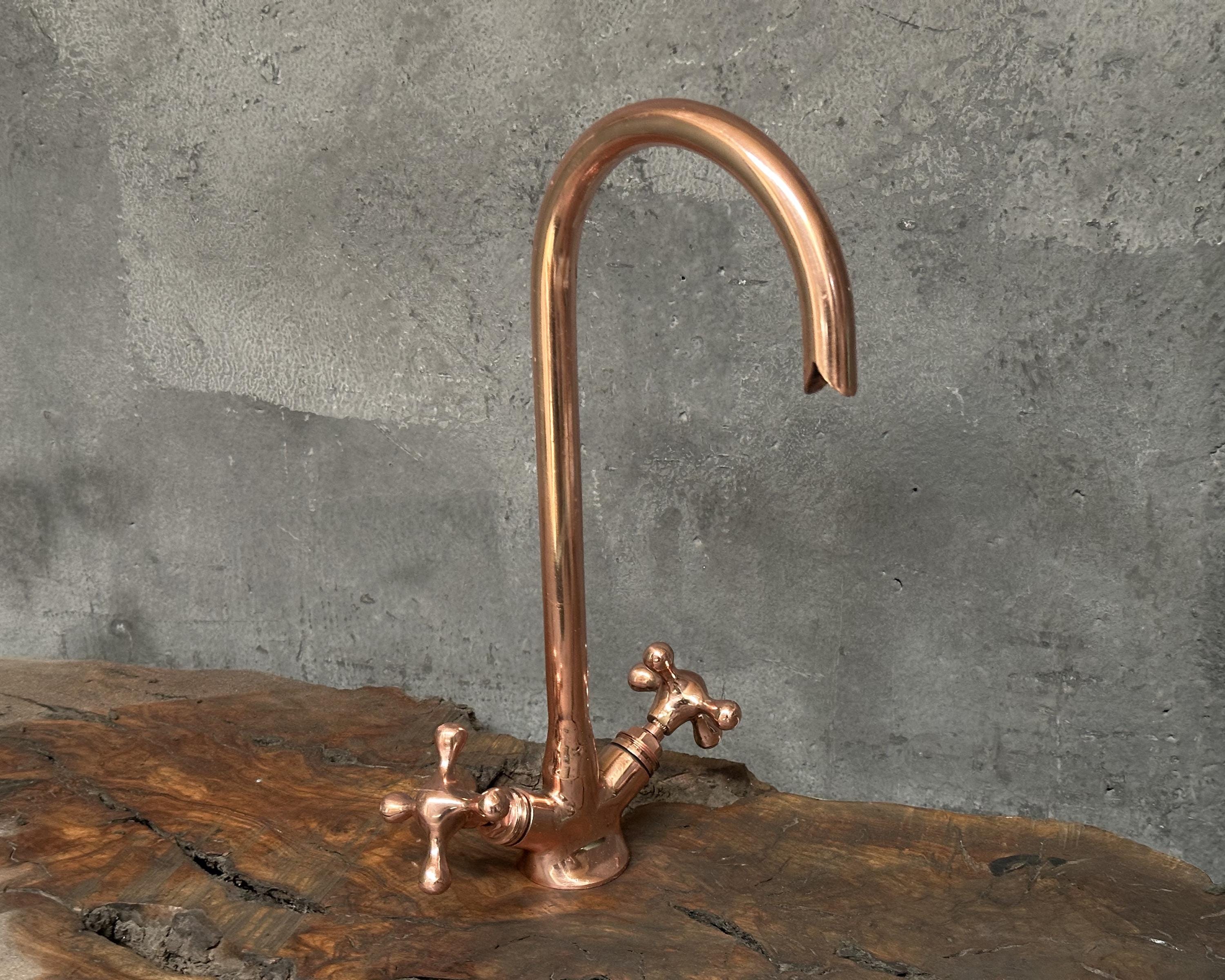 Kingston Brass AE84T1 Vintage Badarmatur Zur Wandmontage – Poliertes Chrom, Für Badewanne