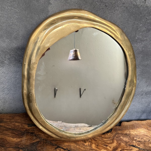 Vintage Brass Wall Mirror, Unlacquered Brass Wall Mirror, Circular Wall Mirror, Round Hanging Mirror