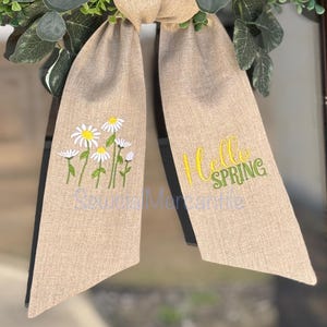 Custom Spring Wreath Sash: Hello Spring Daisies