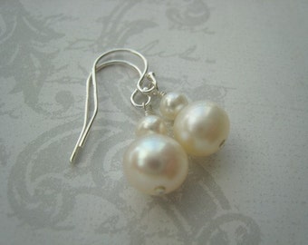 Classic Pearl Earrings