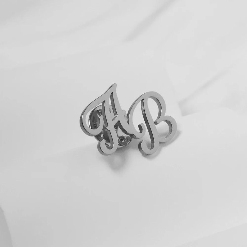 Dainty Name Initials Lapel Pin for Groom Groomsmen Gift, Personalized Initial Brooch Gold Silver Champagne Gold Custom Cufflinks Wedding Day