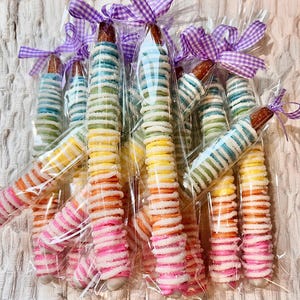 Witte chocoladereepjes regenboogkrakeling (set van 12)