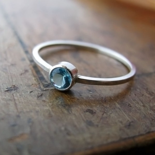 Aquamarine - sterling silver ring with bezel-set stone, march birthstone