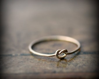 Knot ring - recycled solid 14K yellow gold ring
