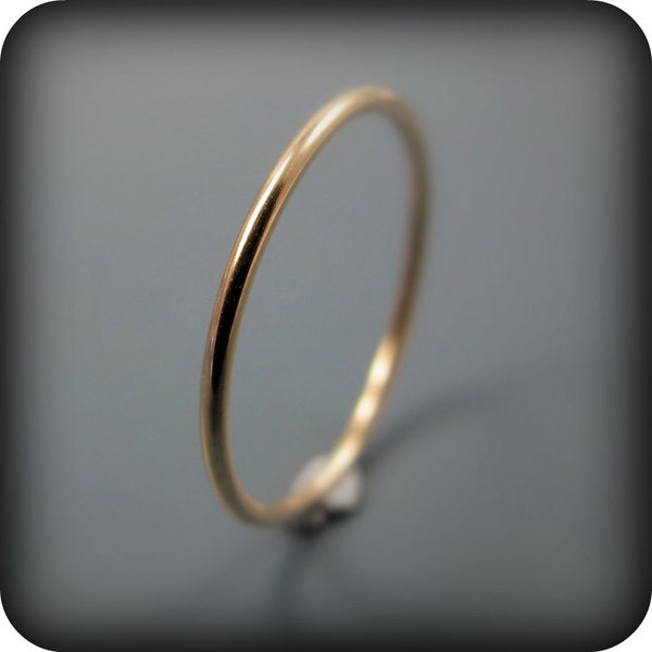 Dünne 14K gold filled Stapelring oder knöchelring