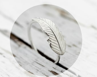 Feather ring -  sterling silver ring