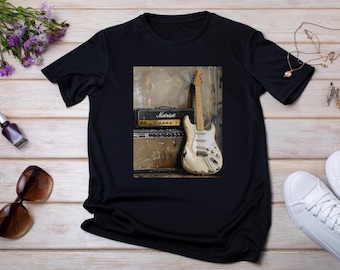 Camiseta com guitarra Stratocaster retrô: presente para amantes da música