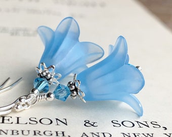 Aqua blue Lily flower earrings, Floral Bridal earrings, Vintage style lily earrings, sterling silver drop earrings, Gift ideas for her