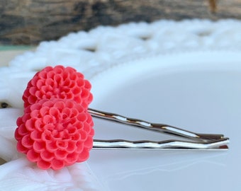 Dark Coral chrysanthemum bobby pin set,  mum hairpins, wedding accessories, gift for her, small gift, hair accessories