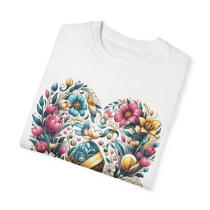 Floral Mama T-Shirt, Gift For Mom camisa del día de las madres, Camisa linda de mamá, corazón floral, best mom ever, heart zdjęcie 3