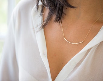 Hammered Bar Necklace, Curved Bar Necklace, Dainty Bar Necklace, 14K Gold Filled Bar Necklace