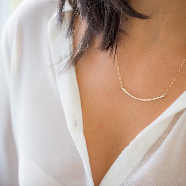 Hammered Bar Necklace, Curved Bar Necklace, Dainty Bar Necklace, 14K Gold Filled Bar Necklace