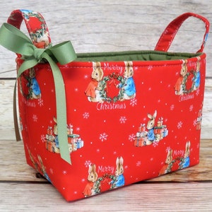 Peter Rabbit Beatrix Potter auf Rot Frohe Weihnachten Urlaub Weihnachten Stoff - Aufbewahrungsorganisation Container Bin Organizer Korb