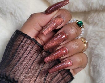 Color-Shifting Wine Red Velvet Press On Nail Set | Long Coffin | Hand Painted | Reusable | False Nails | Spring Nails | Summer Gel Nails