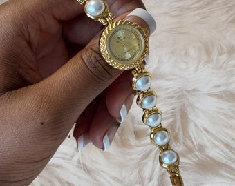 Vintage Style Pearl Jane | Women's Watch | Pearl Watch | Ladies Wrist Watch | Dainty Watch | Gift for Her | Vintage Watch | Mother's Day