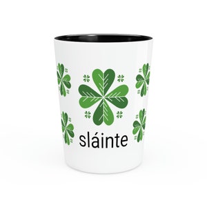 Vaso de chupito irlandés Sláinte