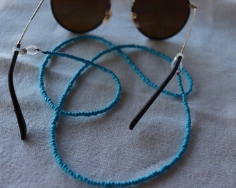 The Simple Sunglass Chain