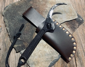 Scrapper's Boline - Wasteland Knife from Vintage Diamond Wrench