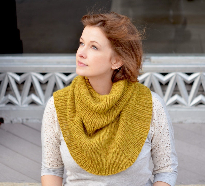 Volcano Cowl Knitting Pattern PDF - Etsy