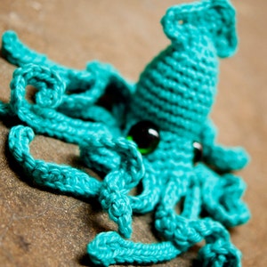 Realistic Squid Crochet Pattern PDF image 3