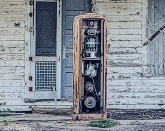 old vintage gas pump