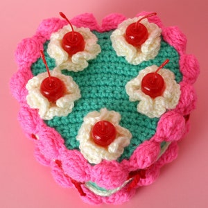 Heart Shaped Cake PDF Crochet Pattern Twinkie Chan Valentine amigurumi image 3