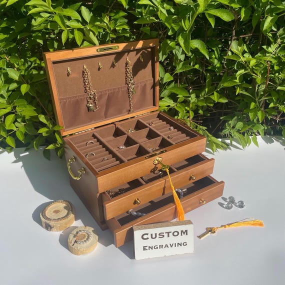Premium luxury Personalized engraved wooden jewelry box, custom engraved organizer jewelry watch box with gang lock & key, best gift for her